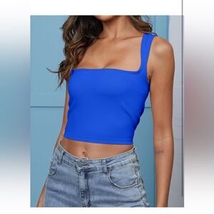 Women's👱🏽‍♀️Sleeveless Ribbed Seamless Square Neck Going Out Workout Crop Top